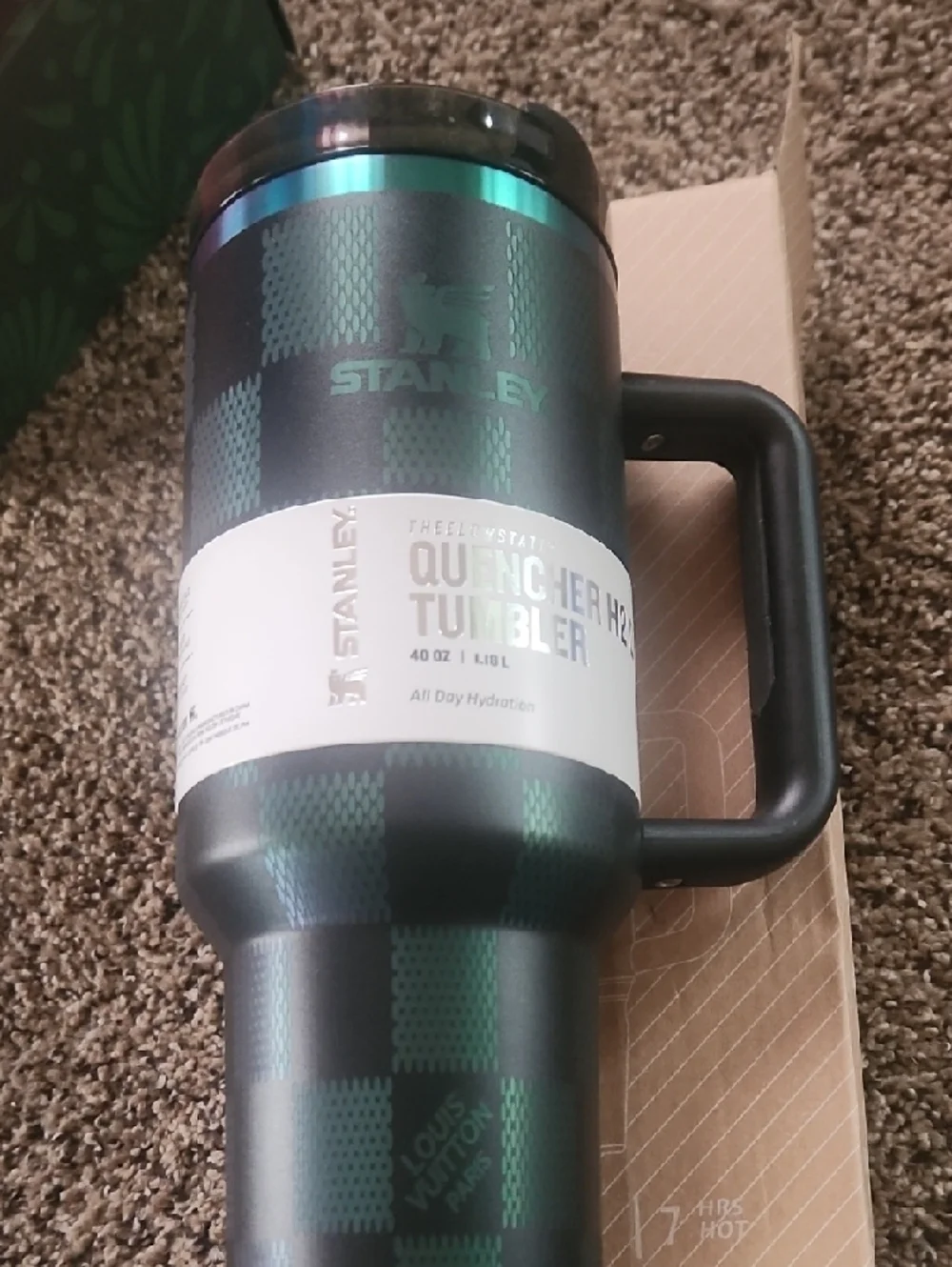 Stanley Black and Gold Checkered Quencher H2.0 Tumbler - Picture 2 of 6